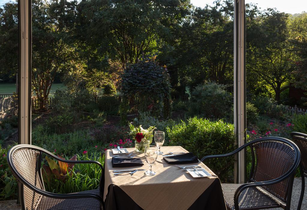 Glen-Ella Springs Hotel & Restaurant Clarkesville Exteriér fotografie