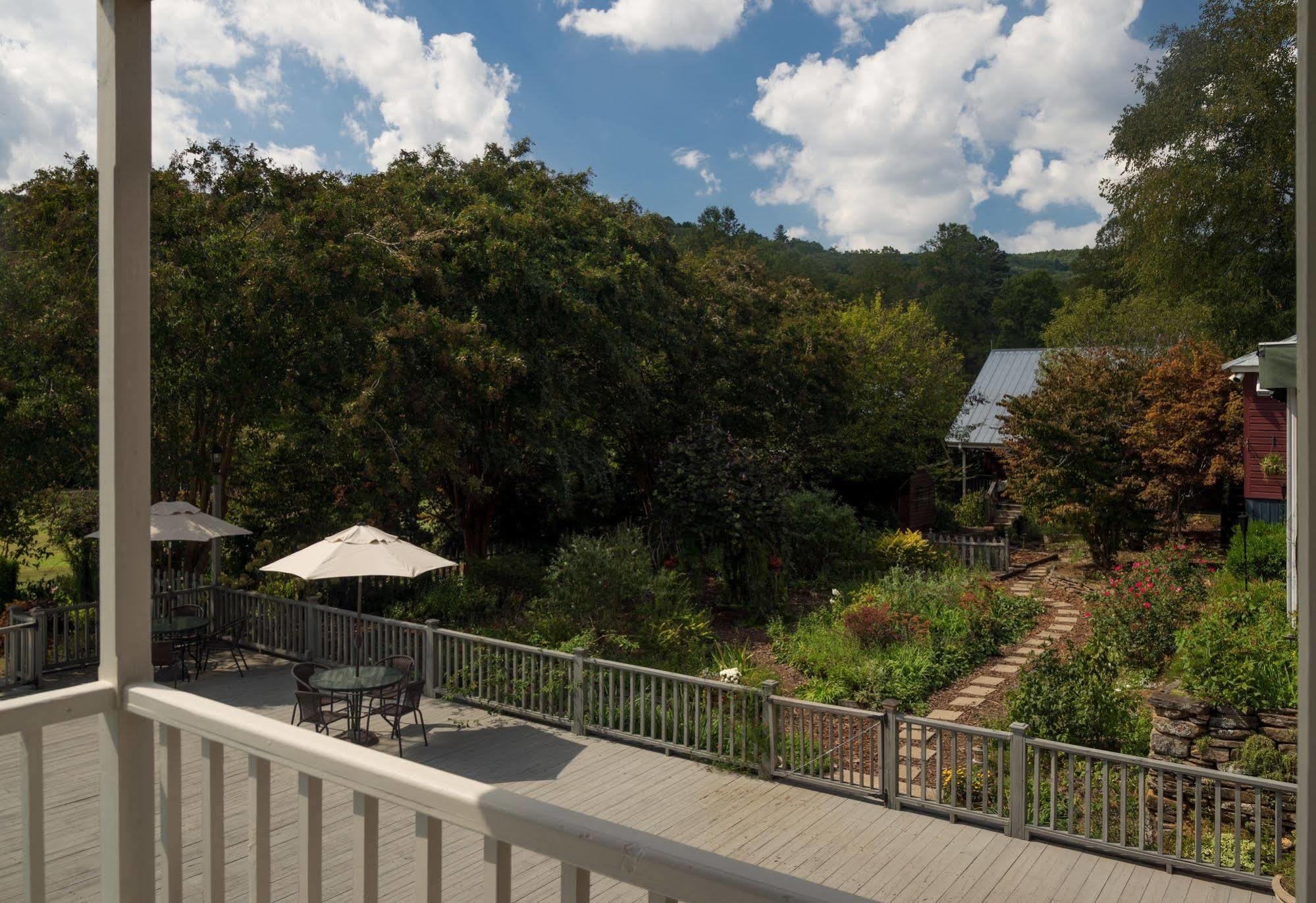 Glen-Ella Springs Hotel & Restaurant Clarkesville Exteriér fotografie